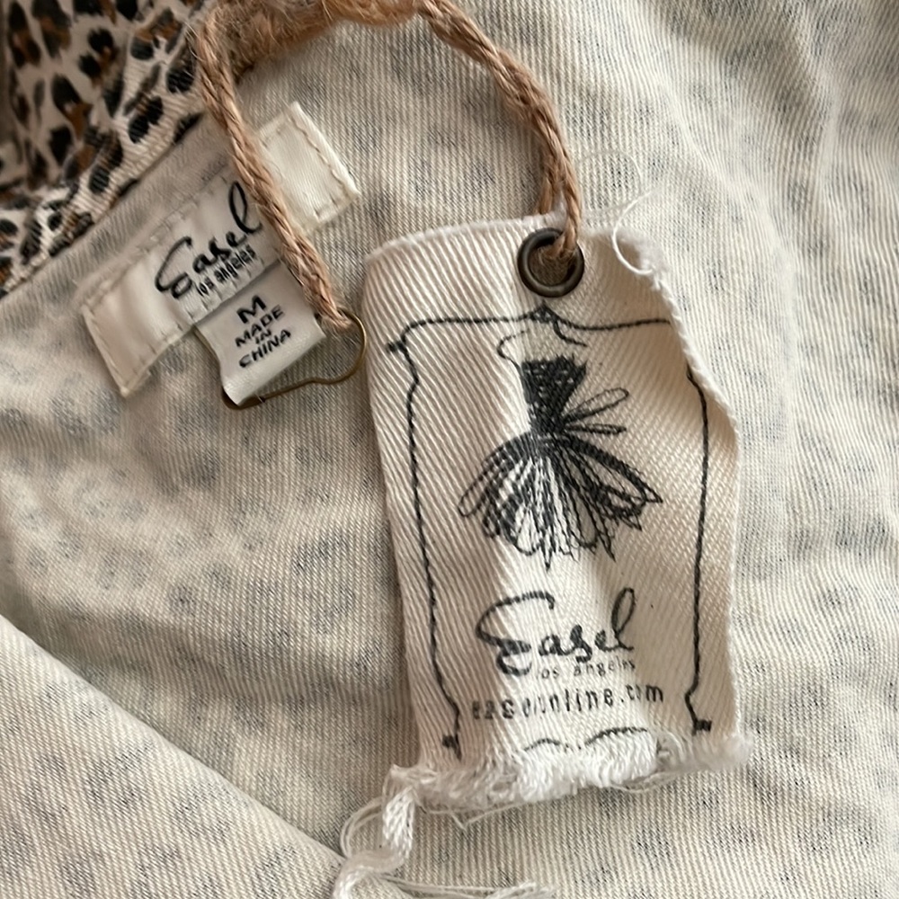 EASEL Jacket - Picture 6 of 7